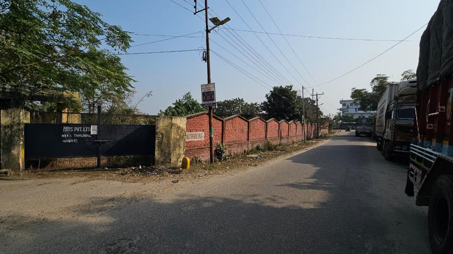 Industrial Plot with Factory Building for Sale in Industrial Area Tahliwal, Tahliwala Industrial Area