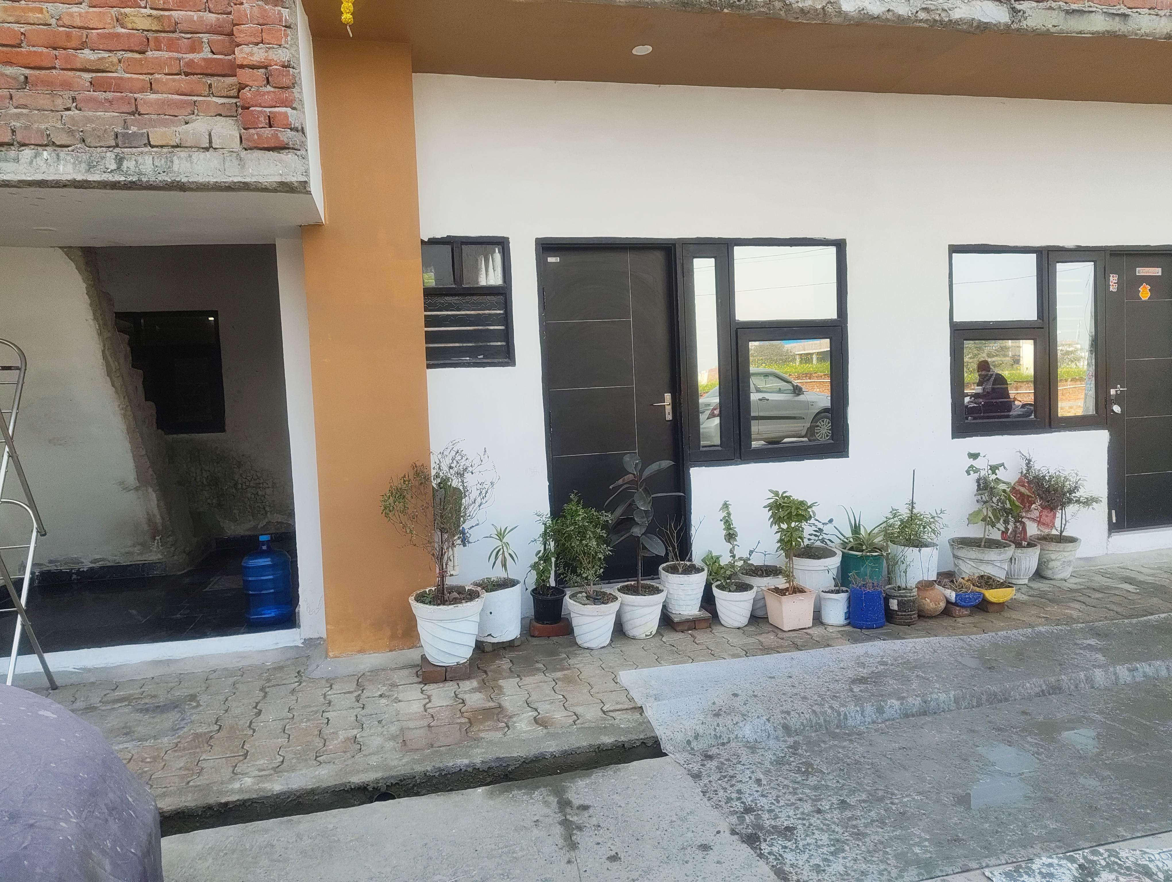 Flat for Sale in Agra