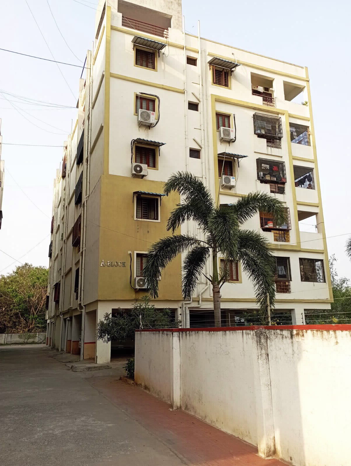Flat for Sale in Vijayawada