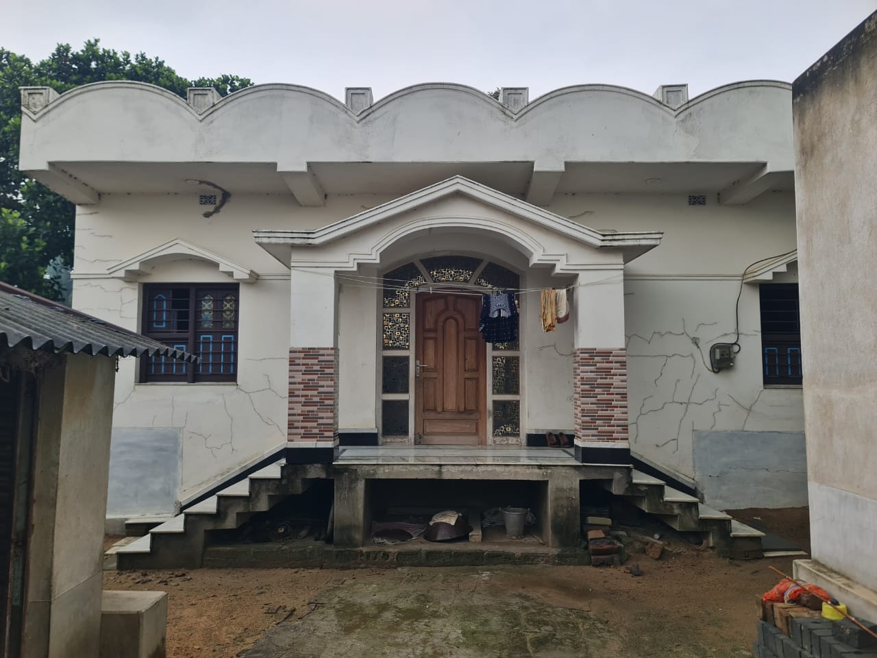 Individual House for Sale in Mouza- Dharmapur, Village Raipur , P.O Ramgopalpur, P.S- Galsi , , Pincode 713403, Budbud