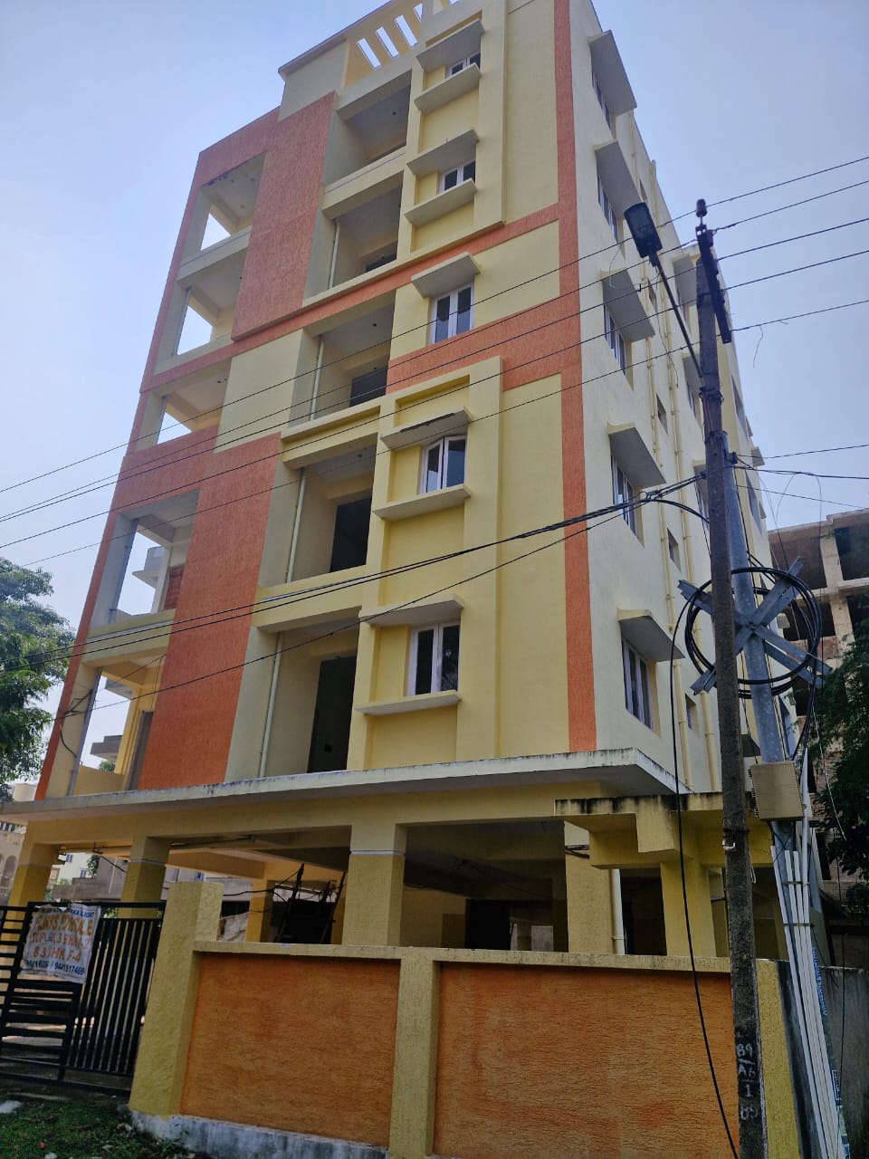 Flat for Sale in BAKKAVANI PALEM, POTINAMALLAYYAPALEM,VISAKHAPATNAM-5300141, Madhurawada