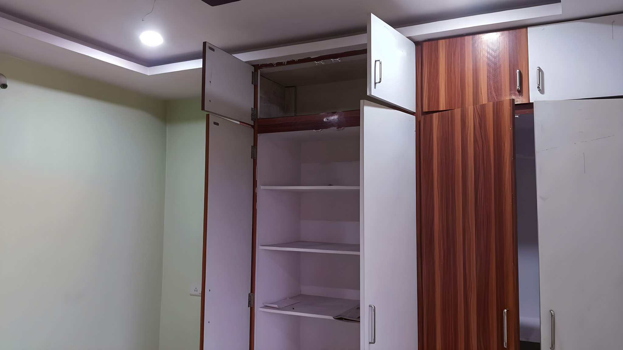 Flat for Sale in Vaishno’s Hari Priya Apartments, Annam Raju Nagar, KOMMADI, Visakhapatnam, Andhra Pradesh-530 048, Madhurawada