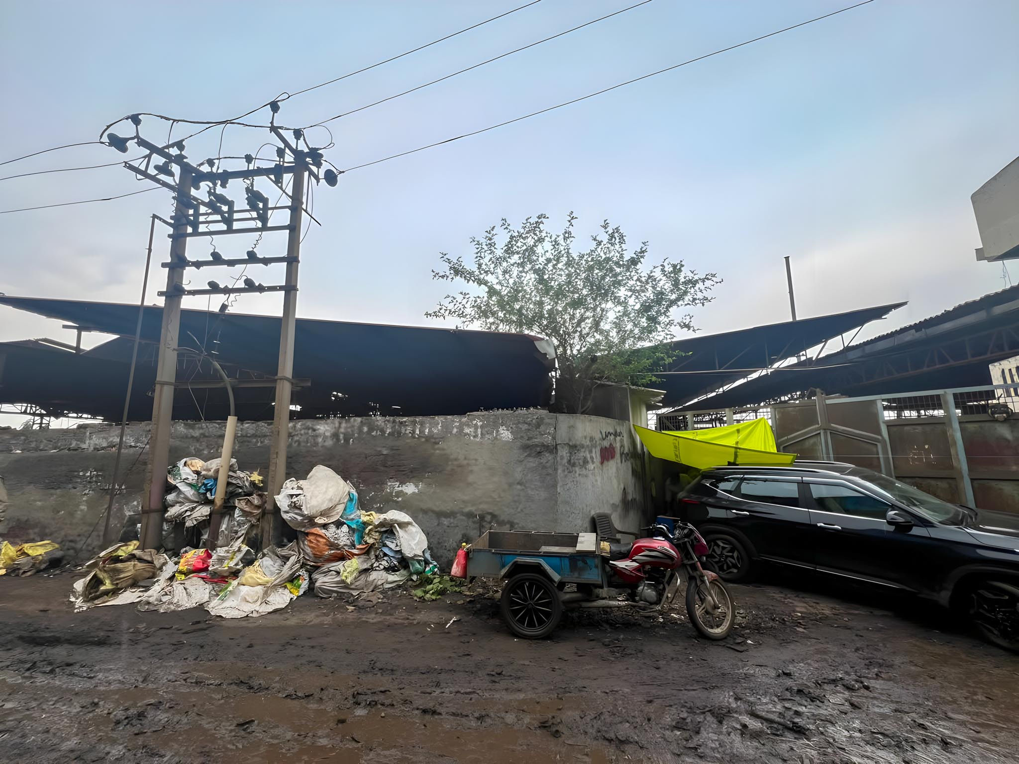 2117 square yard Shed with Plant and Machinery for sale in Mandi Govindgarh