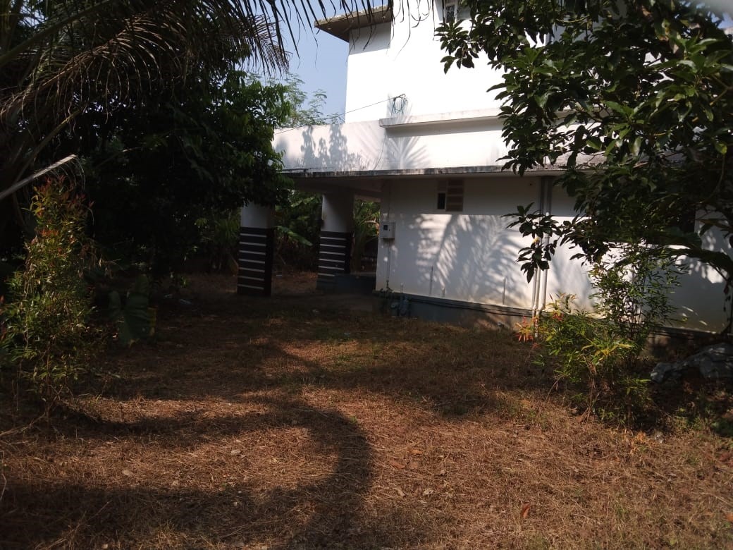 Individual House for Sale in Kurumathur