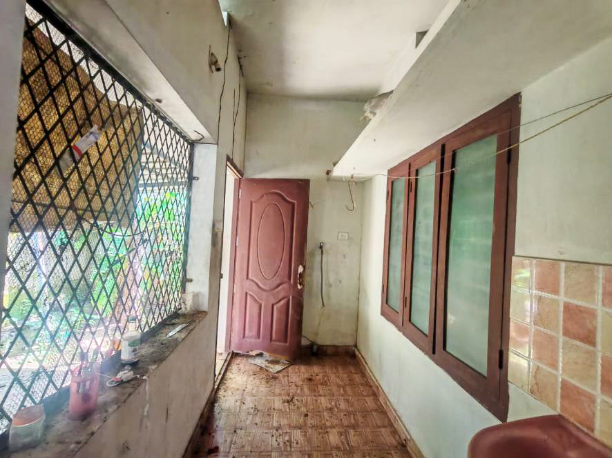 Individual House for Sale in SANTHOSHKUMAR P K, THRISSUR, Avittathur