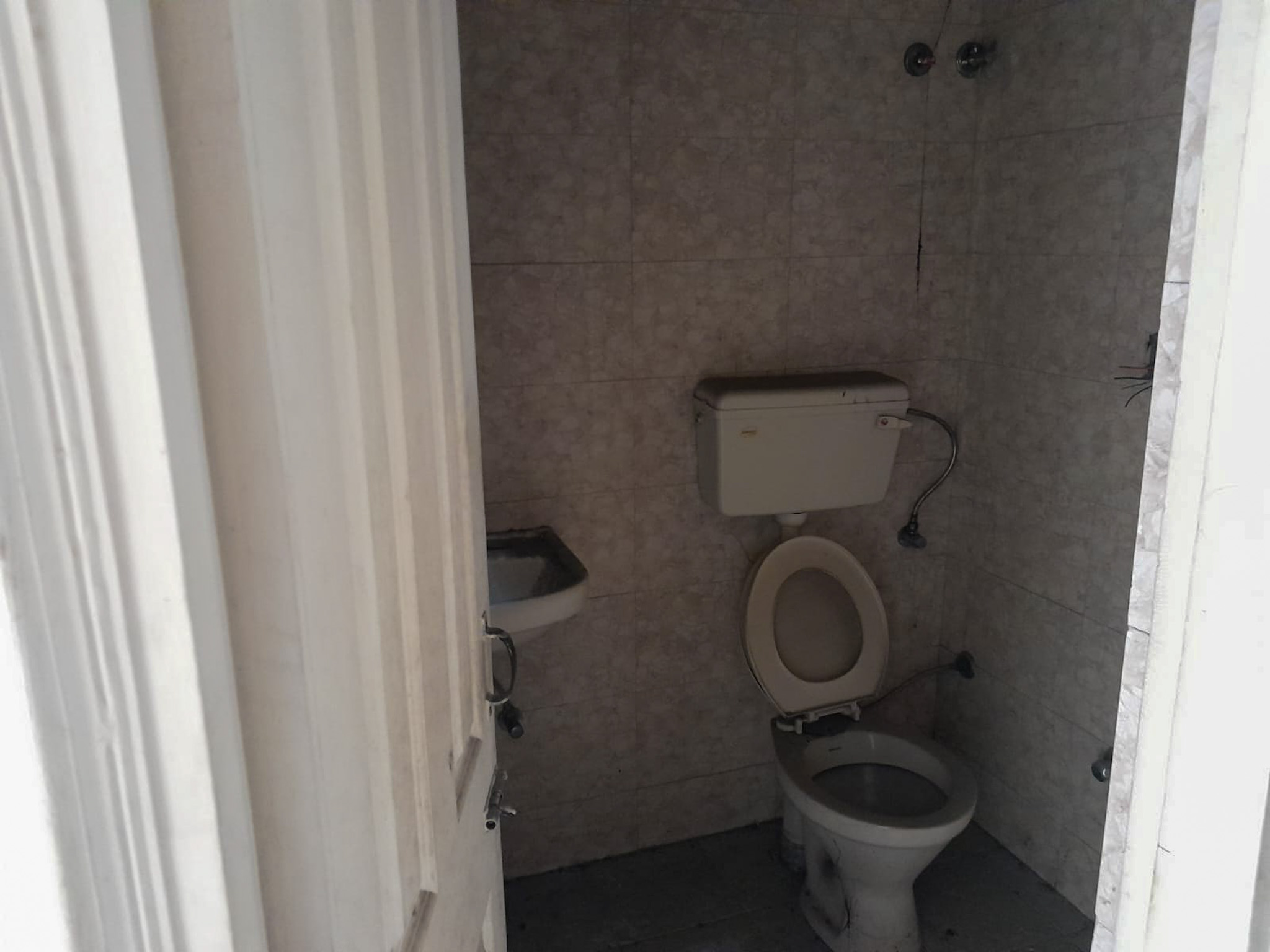 1000 square feet Flat for sale in Sahnewal