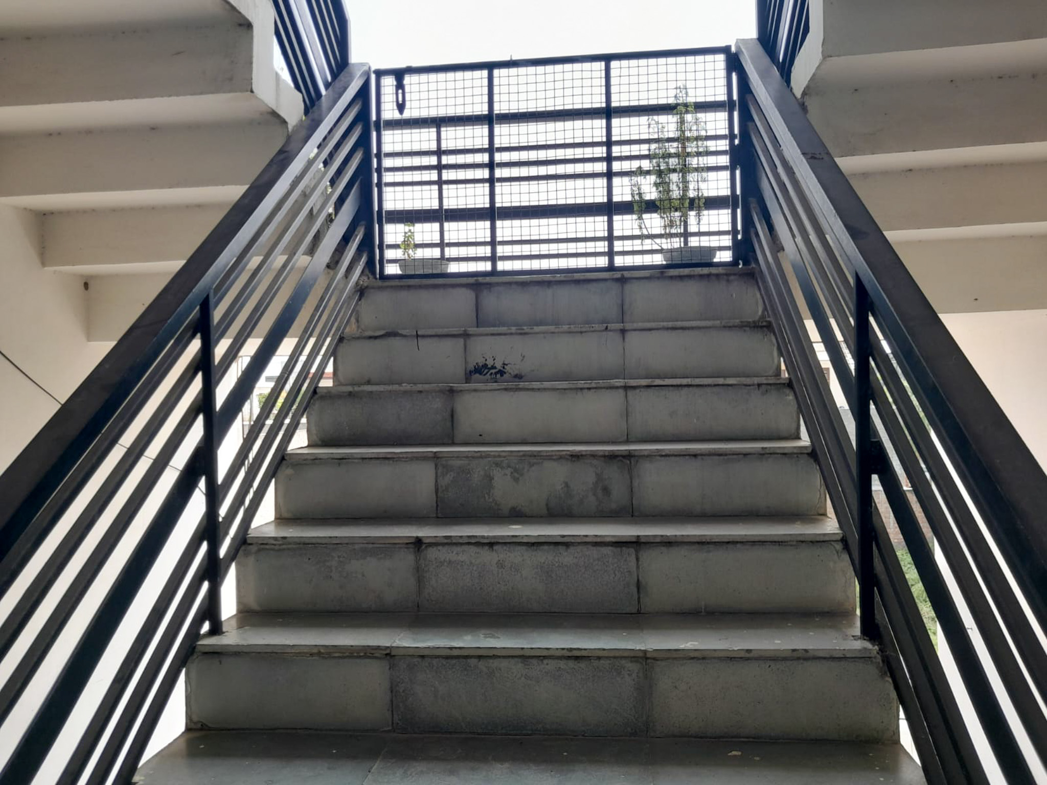 1000 square feet Flat for sale in Sahnewal