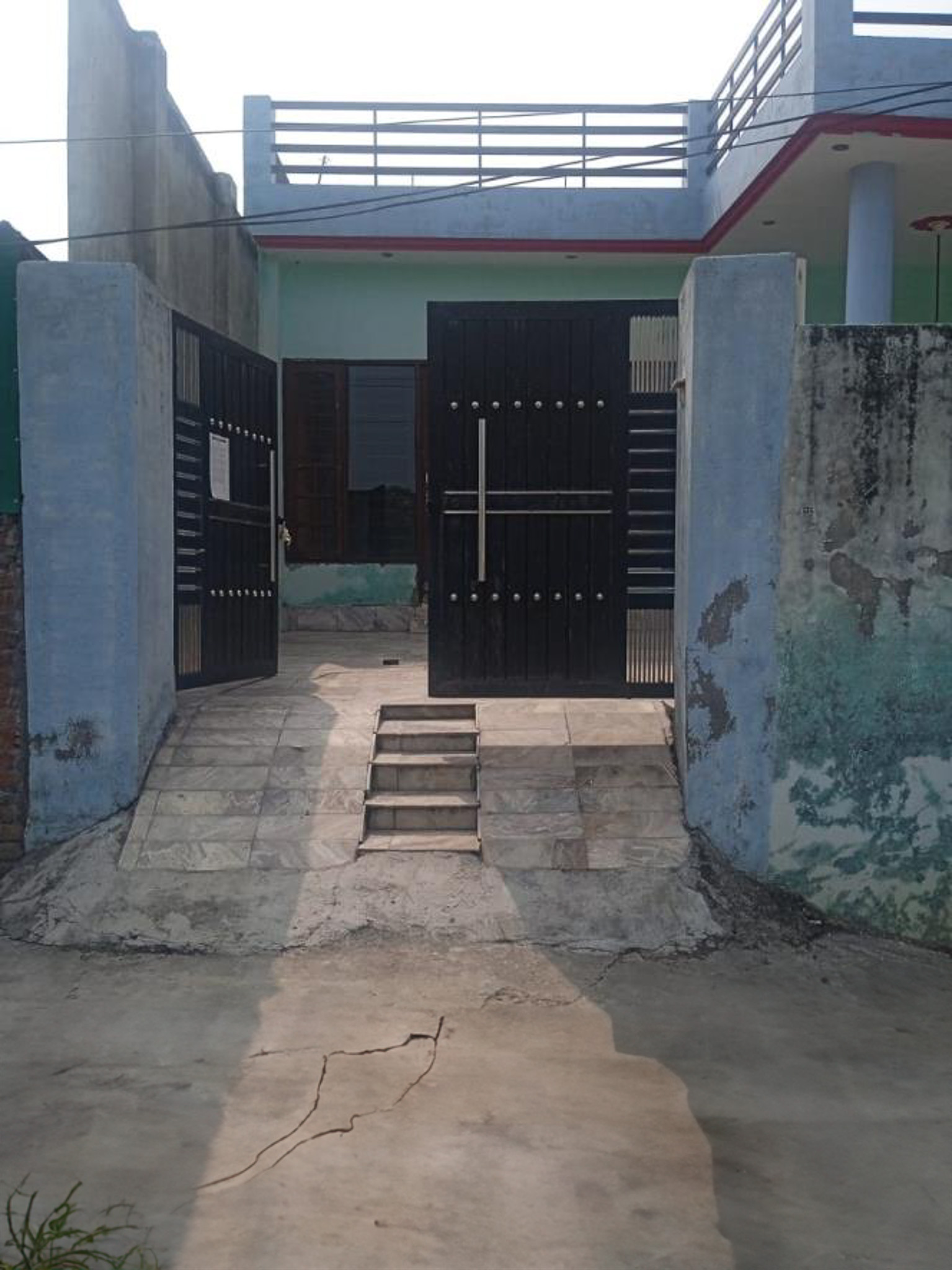 906 square feet Individual House for sale in village Jakhian Lahri Tehsil and Distt. Pathankot Ghoh