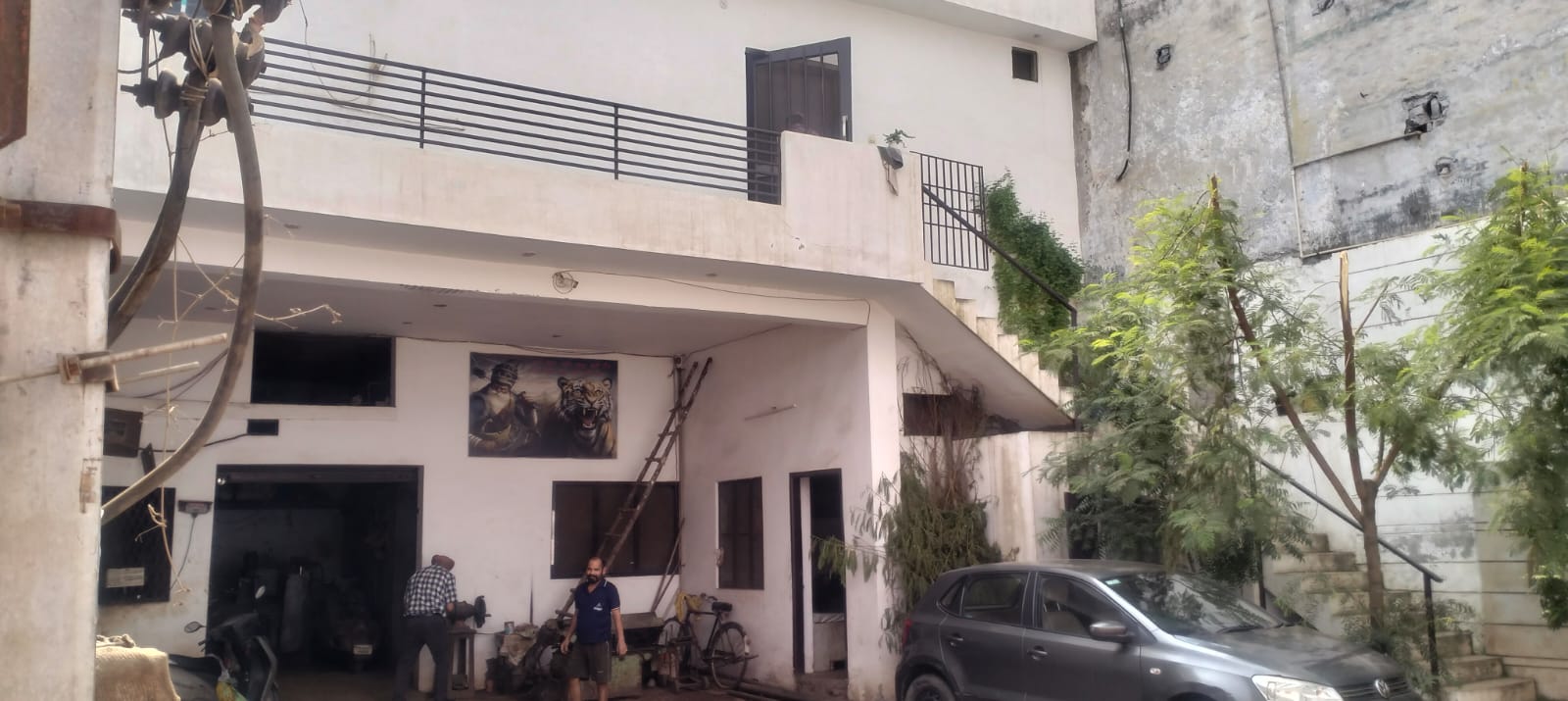 200 square yard Individual House for sale in Ludhiana