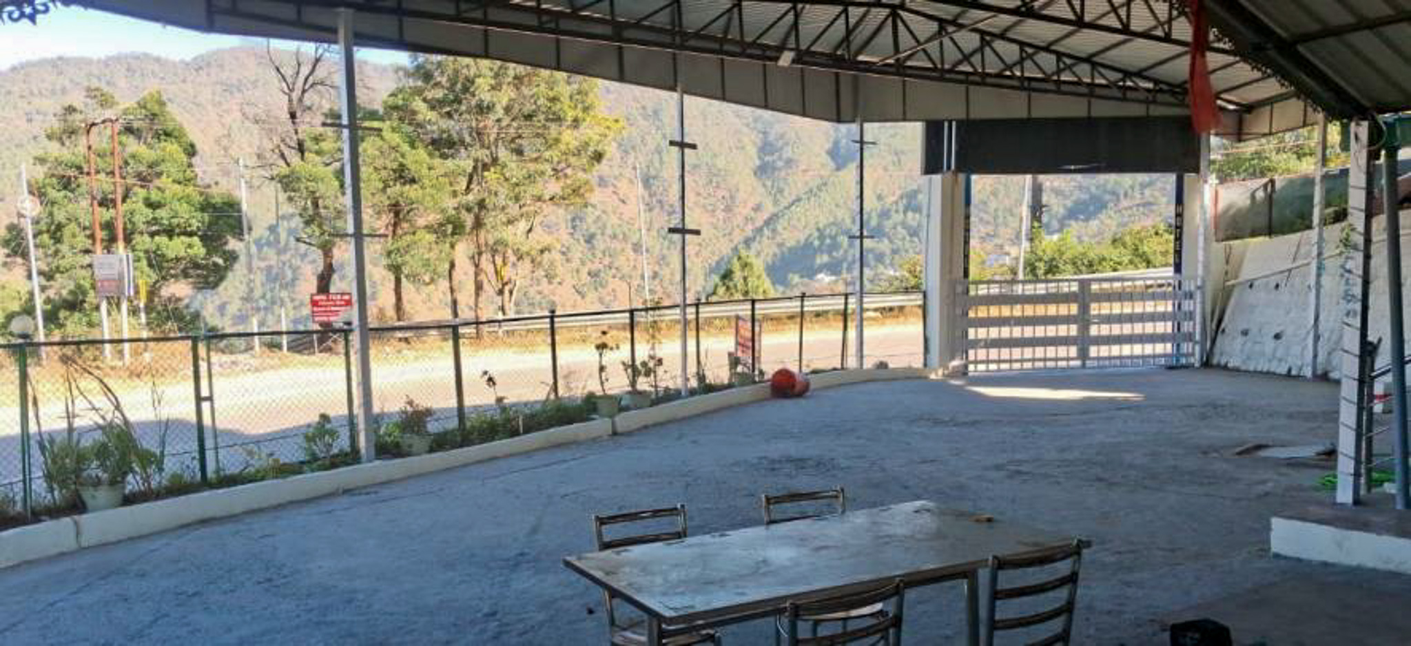 Hotel for Sale in Friends Club Resort, Dharasu Marg chamba, Chamba