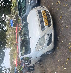 COMMERCIAL VEHICLE for Sale in New Delhi