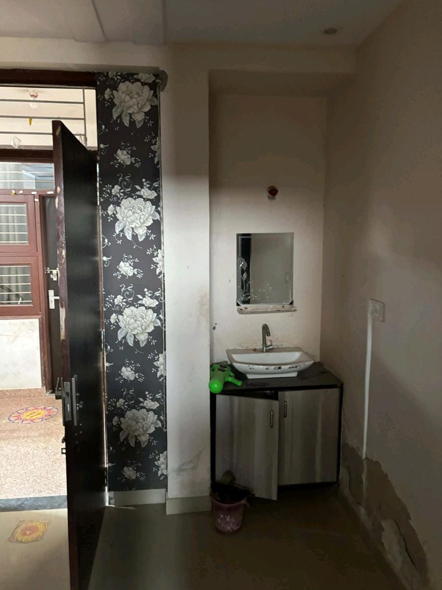 Flat in Panchyawala, Jaipur