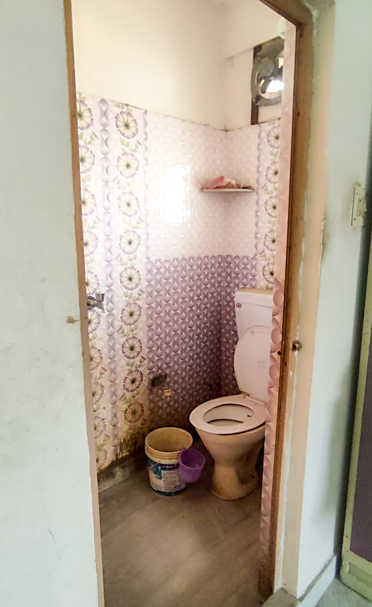 2 BHK Flat for Sale in RAMCHANDRAPUR NEAR KAMALGAZI MORE, Kolkata