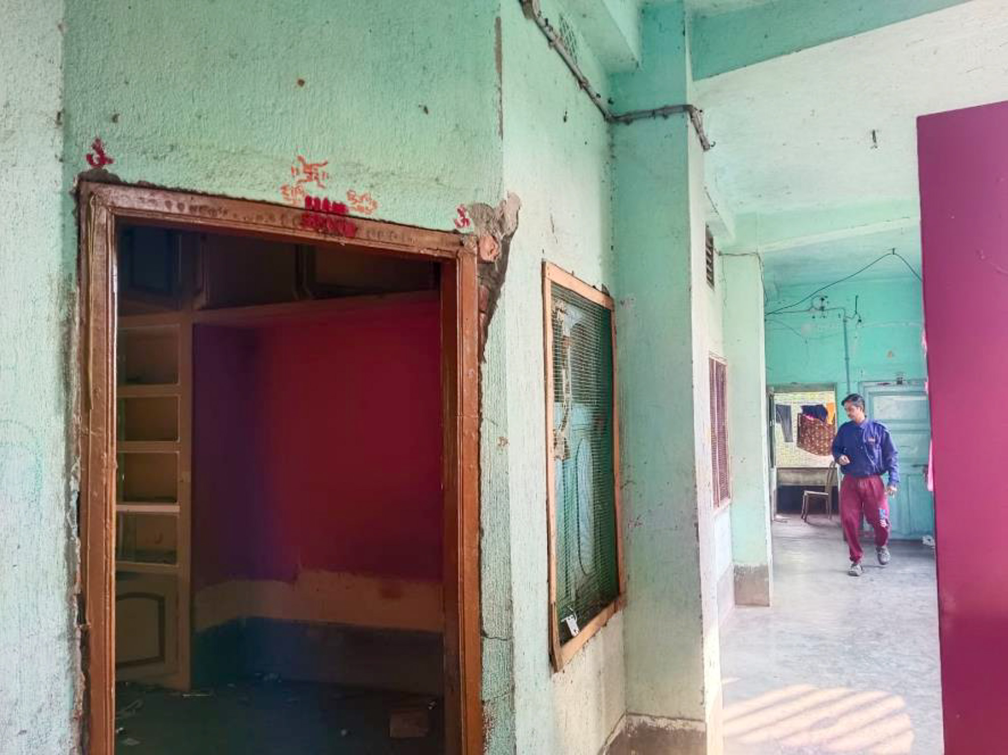 Individual House for Sale in NARAYAN CHANDRA BISWAS & OTHERS, BERHAMPORE, Berhampore