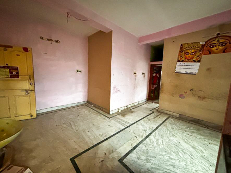 2 BHK Flat for Sale in kailash ghosh road, Kolkata