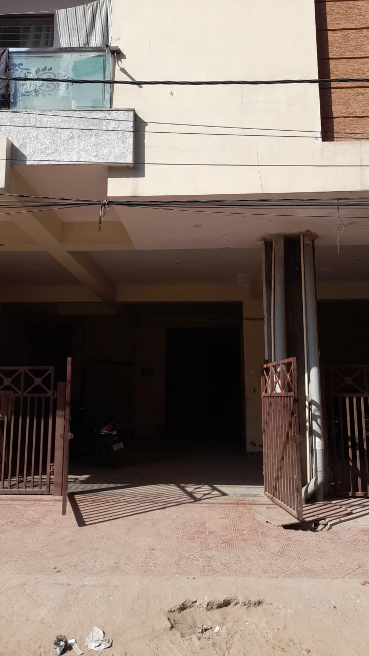 Flat in Niwaru Road, Jhotwara