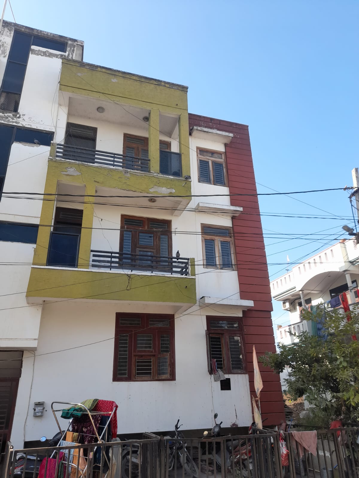 Flat for Sale in Ajmer Road