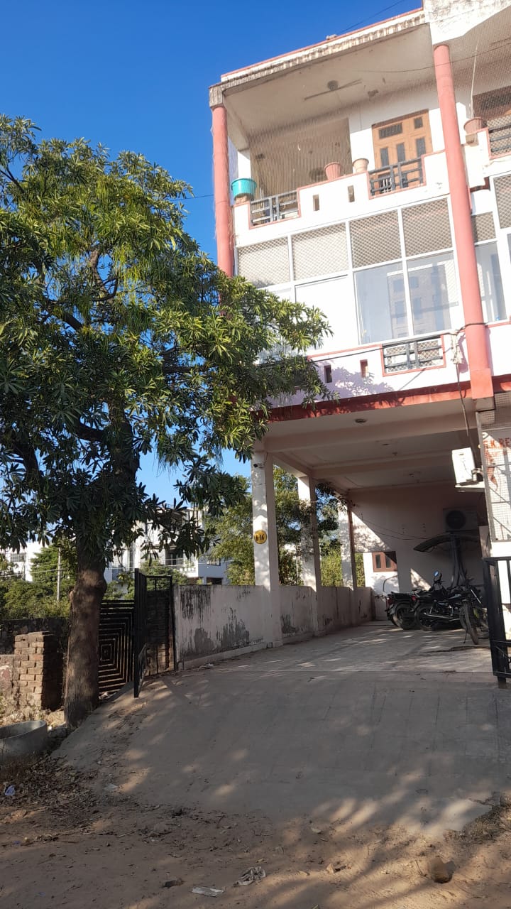 Flat for sale in Kardhani Govindpura Kalwar Road Jaipur