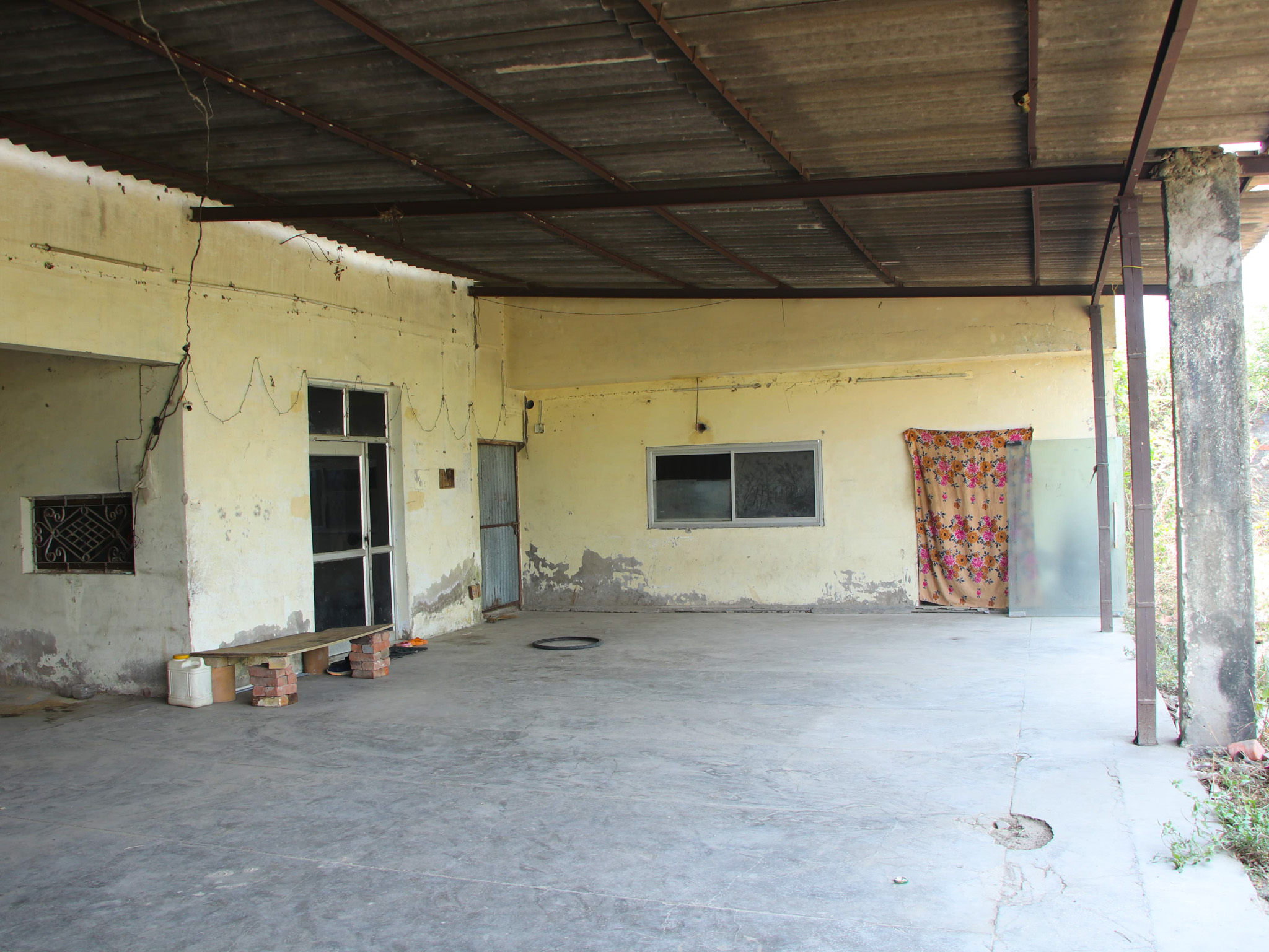 Industrial Plot with Factory Building for Sale in GAURIGANJ, Tikaria Industrial Area