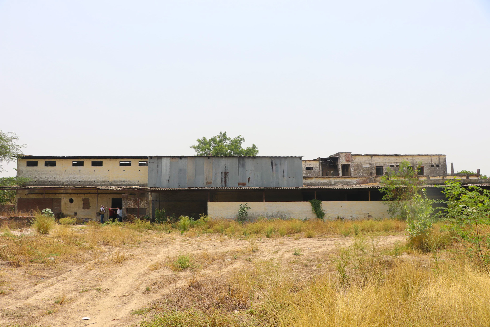 Industrial Plot with Factory Building for Sale in GAURIGANJ, Tikaria Industrial Area