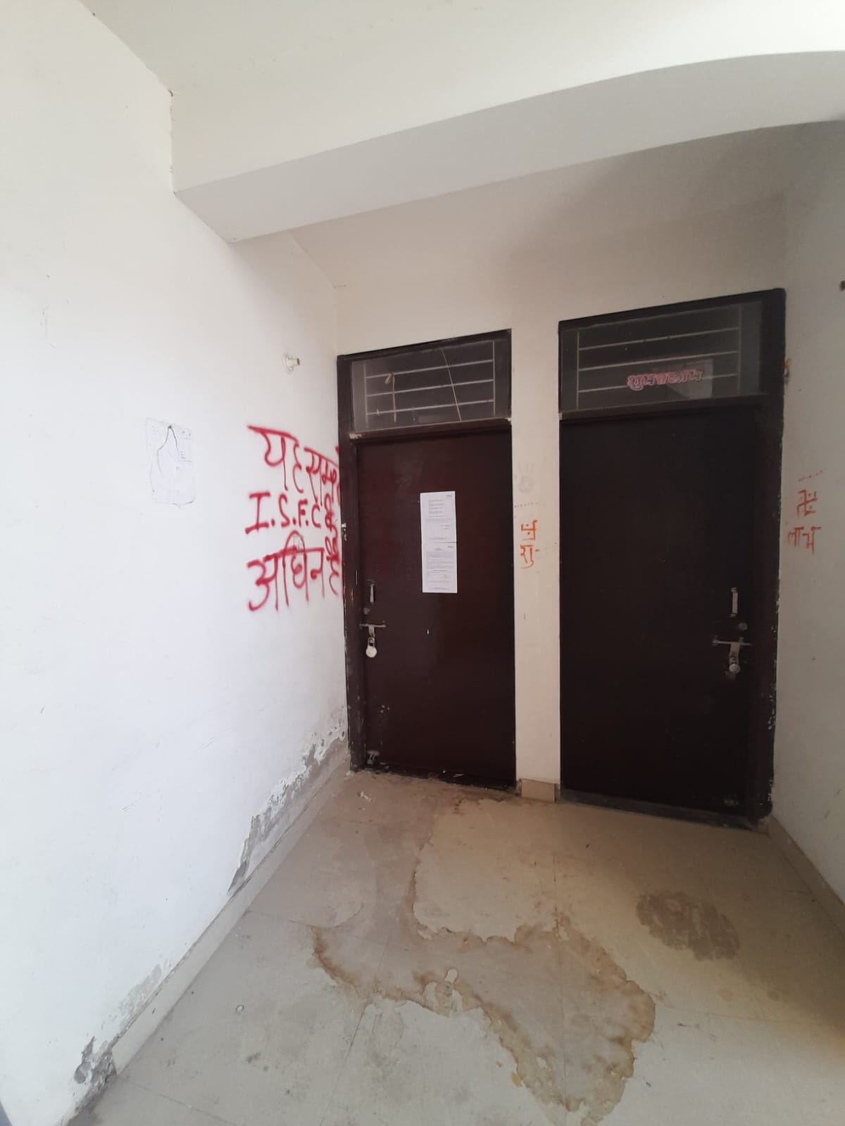 Flat for Sale in kalwar Road Manglam City