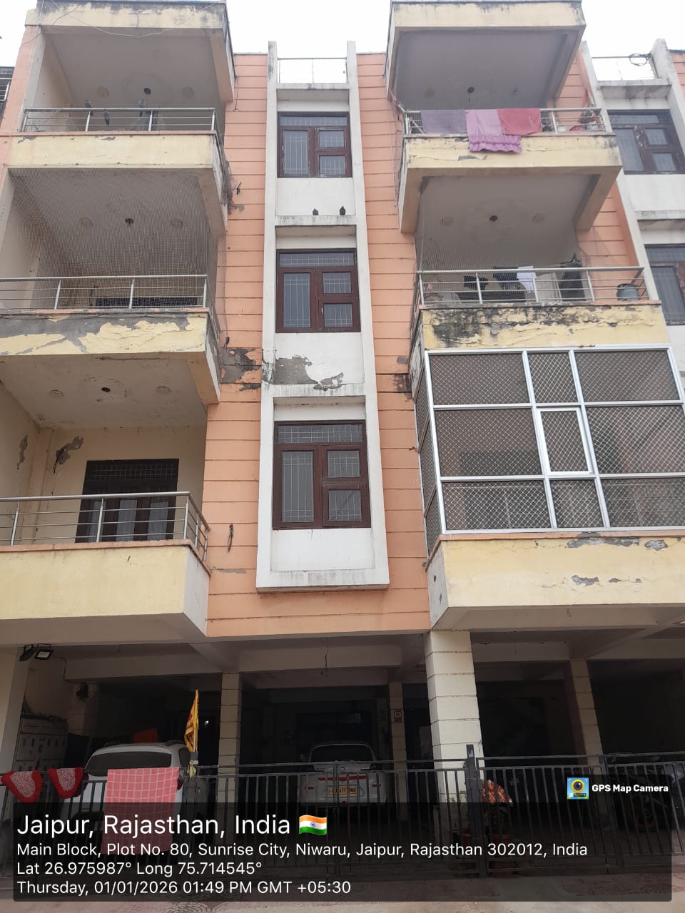 Flat for sale in Niwaru Road