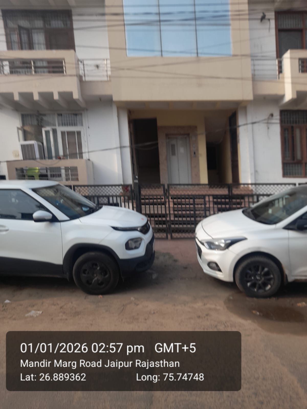 Flat for sale in Nirman Nagar Ajmer Road