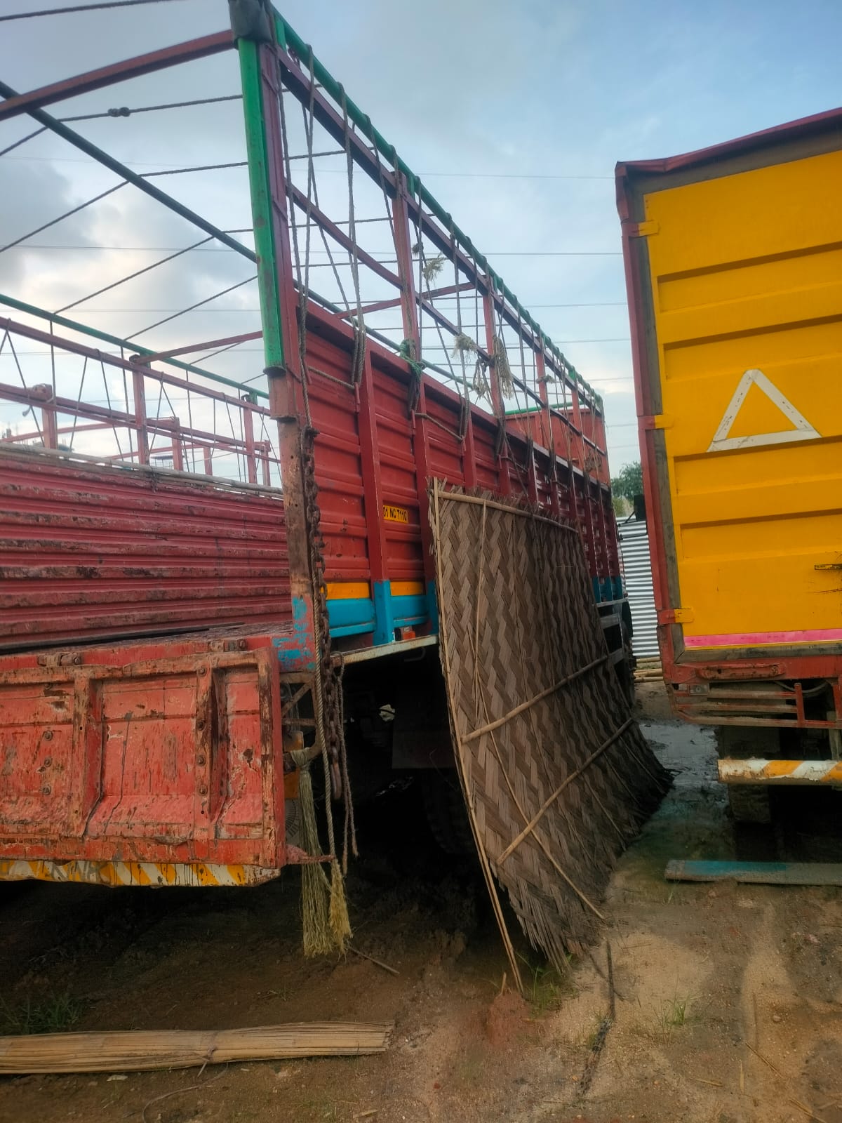 Truck  Goods Carrier VEHICLE for Sale in GUWAHATI