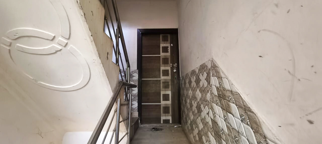 Flat for Sale in New Delhi