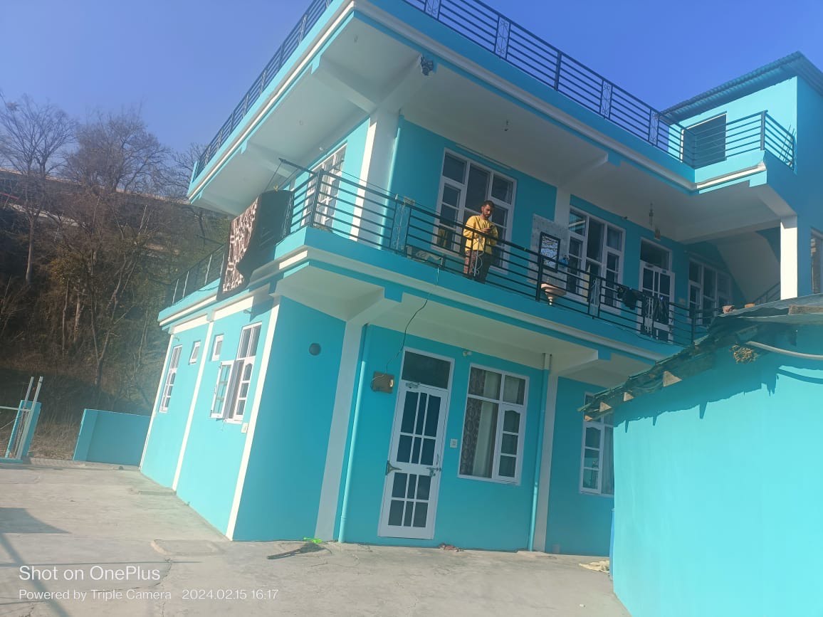 Individual House for Sale in Chambaghat (Ber Gaon), Solan