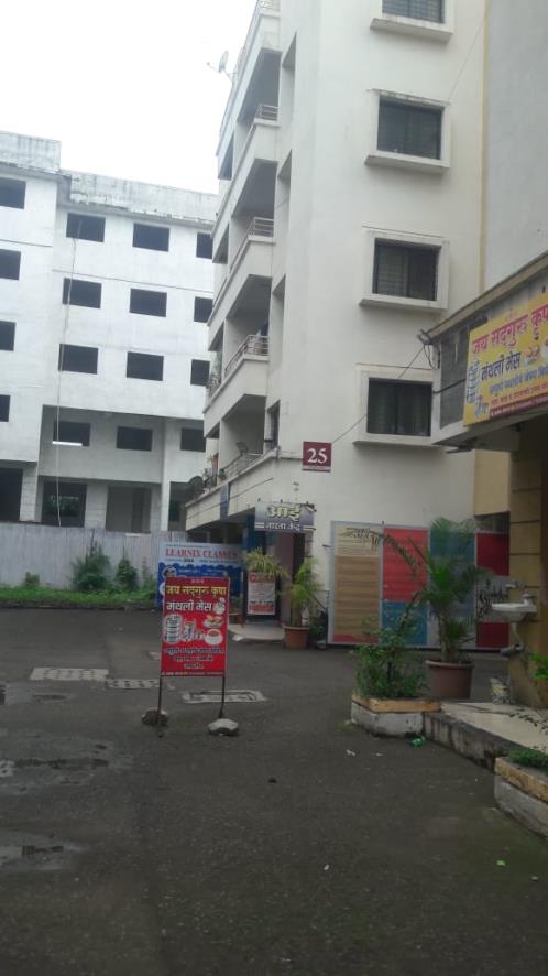 ) 3 BHK Flat for Sale in STAR CITY CO-OP HOUSING SOCIETY LTD, Flat No. 403, Fourth Floor in the Building No. 25, Star City Co-op Housing Society, Shirwal - 412801, Khandala MIDC