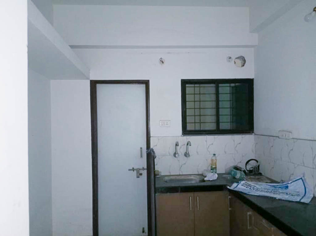 Flat for Sale in MIHAN