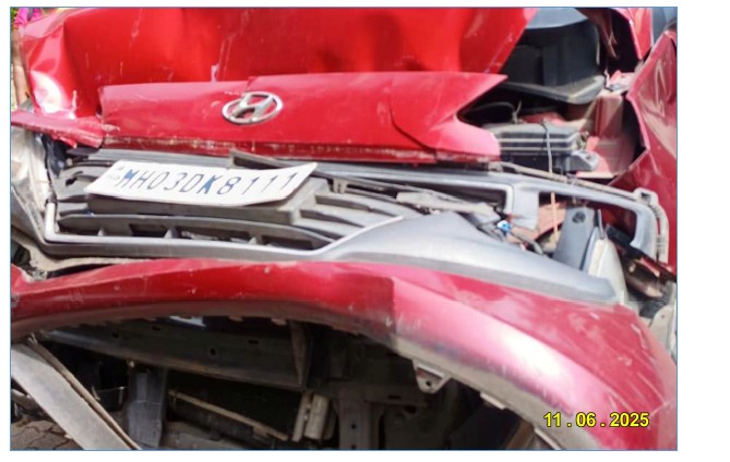 Hyundai Santro 11.1 AMT Sportz (Petrol) Vehicle no: MH03-DK-8111 for Sale in Spanish Villa Parking Zone Chinchoti , Nayagaon, Vasai Virar