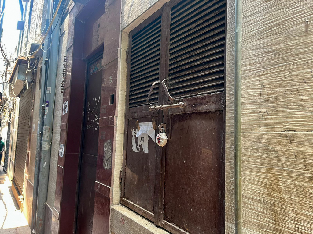 Shops for Sale in New Delhi