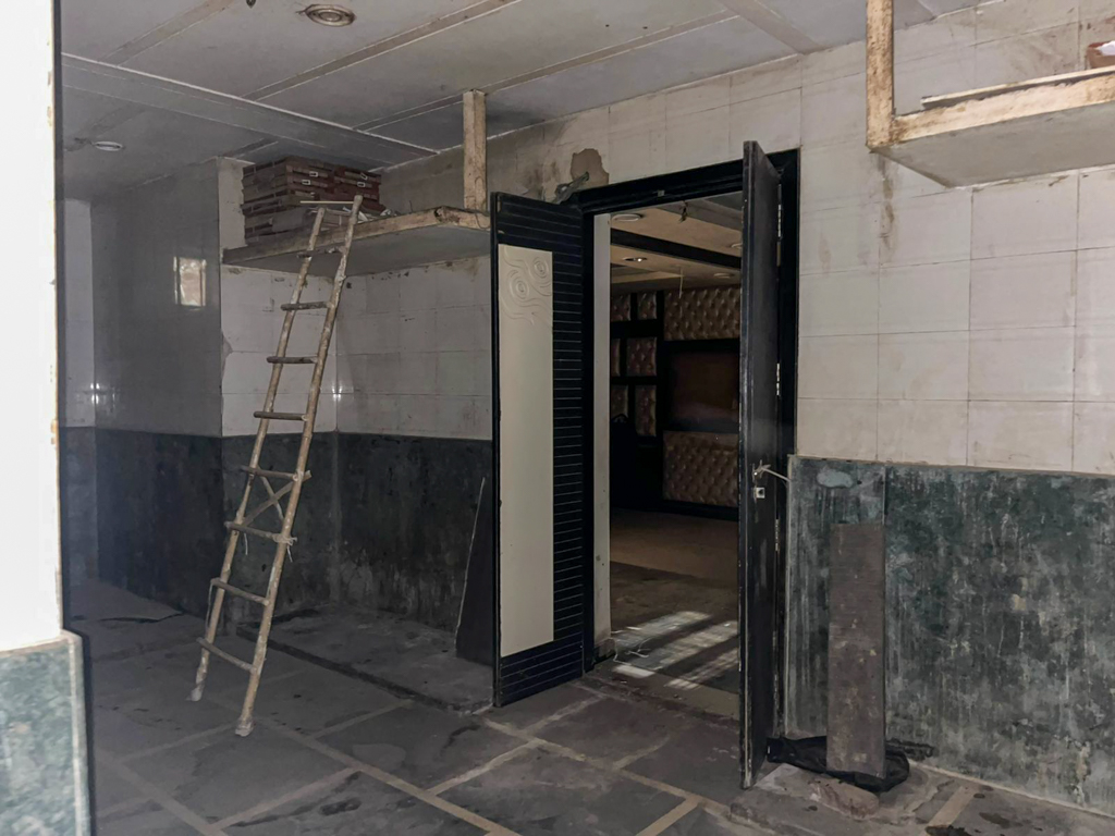 Shops for Sale in New Delhi