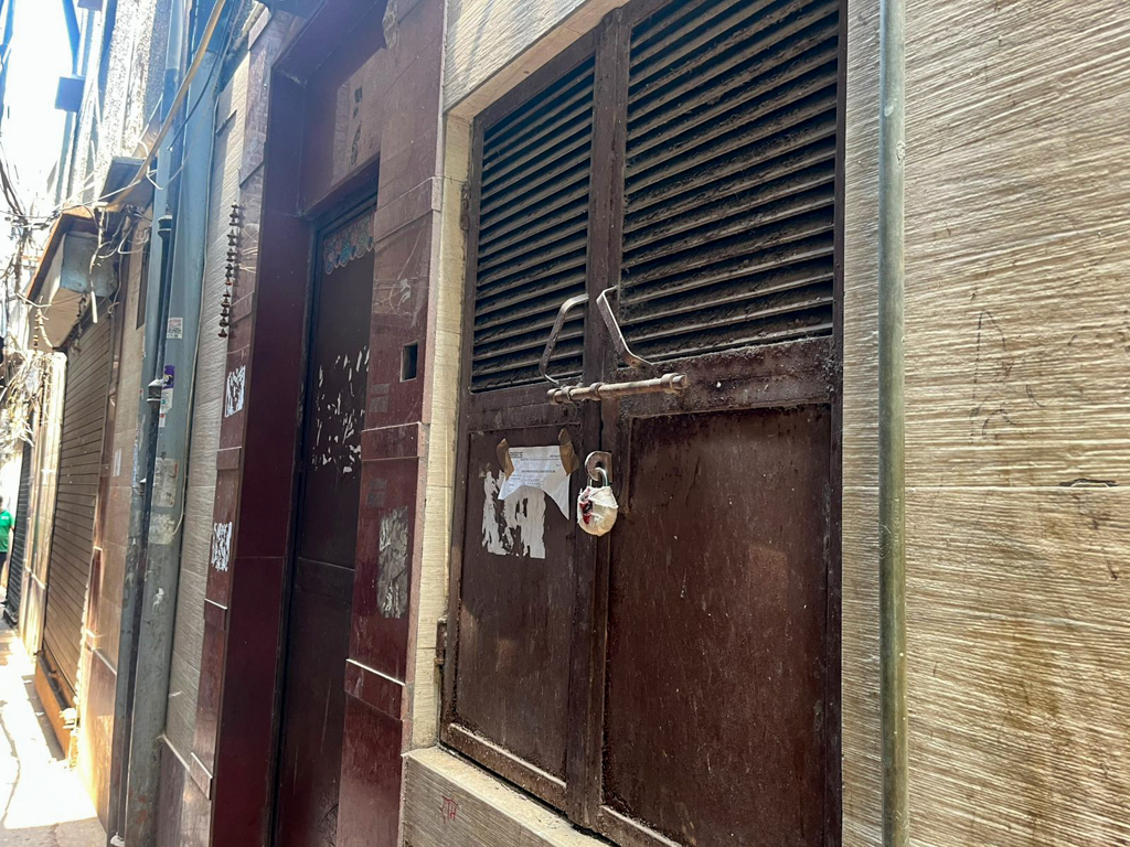 Shops for Sale in New Delhi