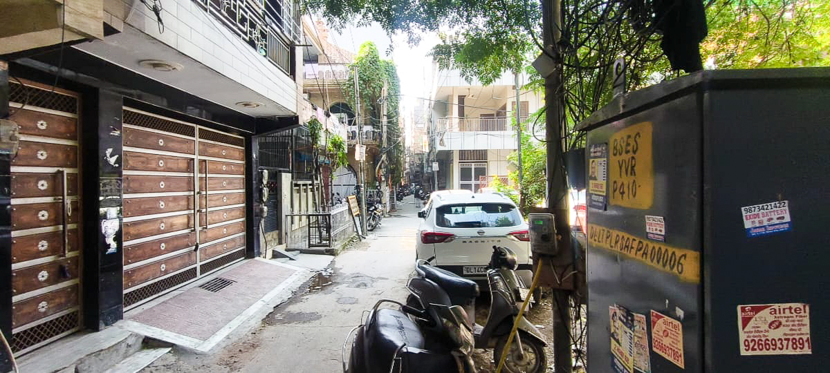 Flat for Sale in New Delhi