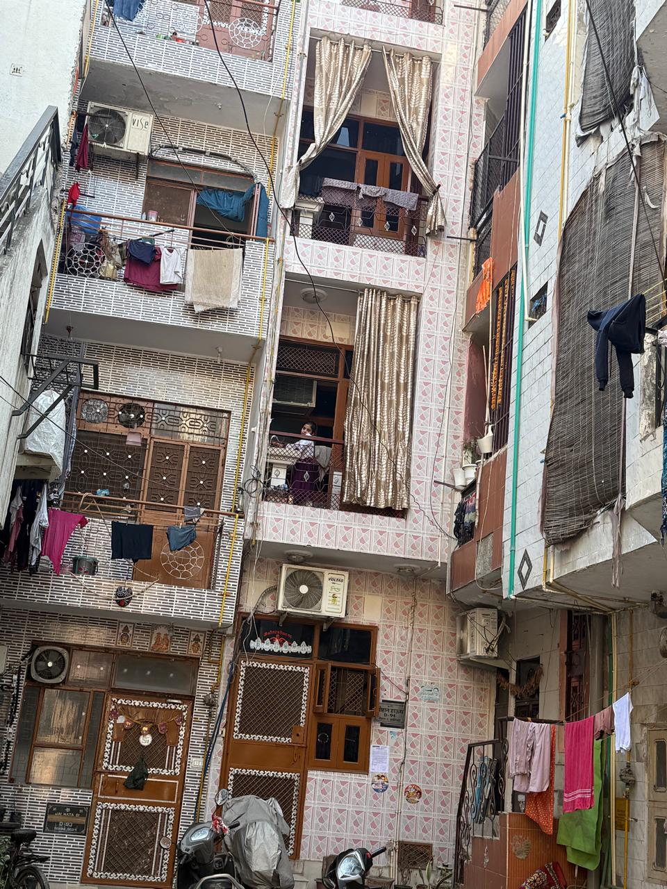 Flat for Sale in New Delhi