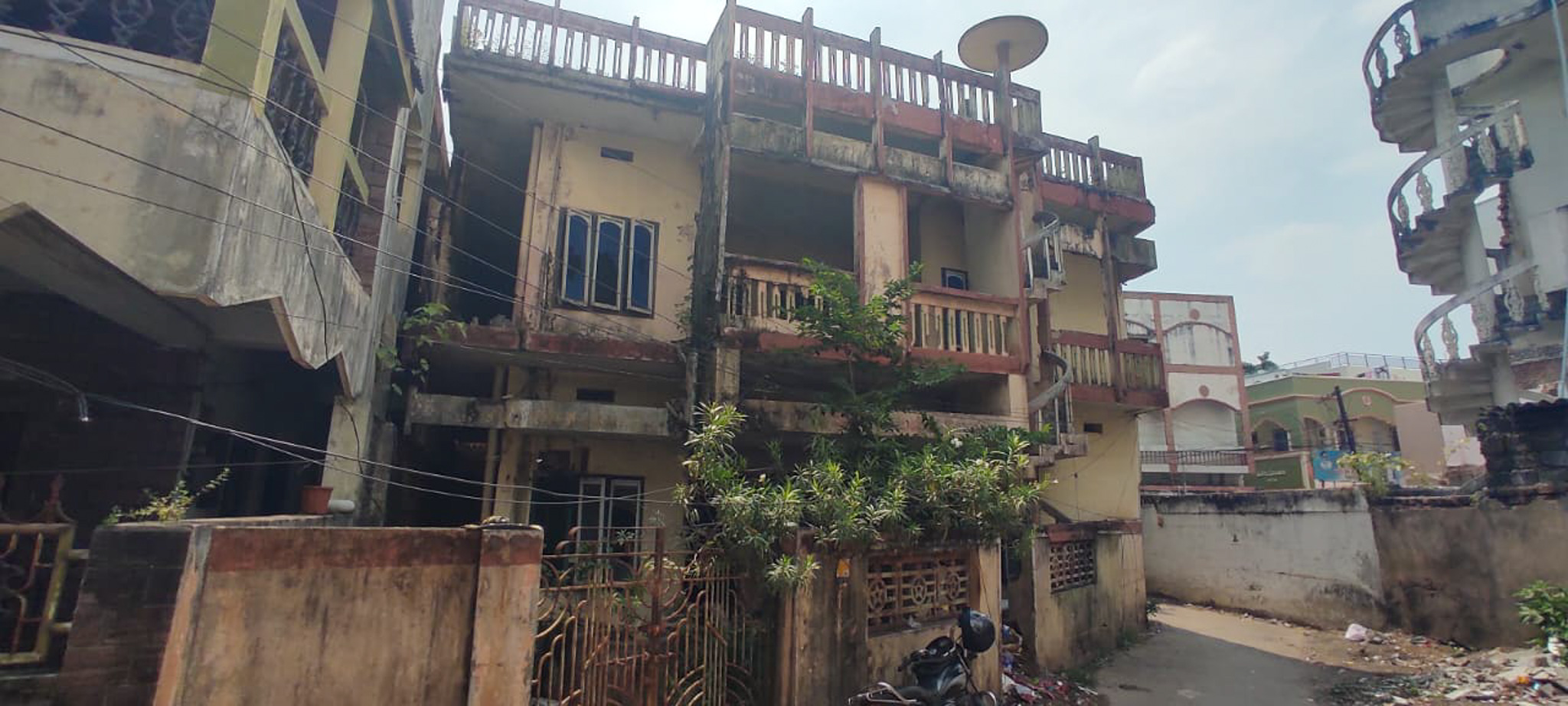 BHK Individual House for Sale in Residential house, Majitha Road Amritsar, Amritsar