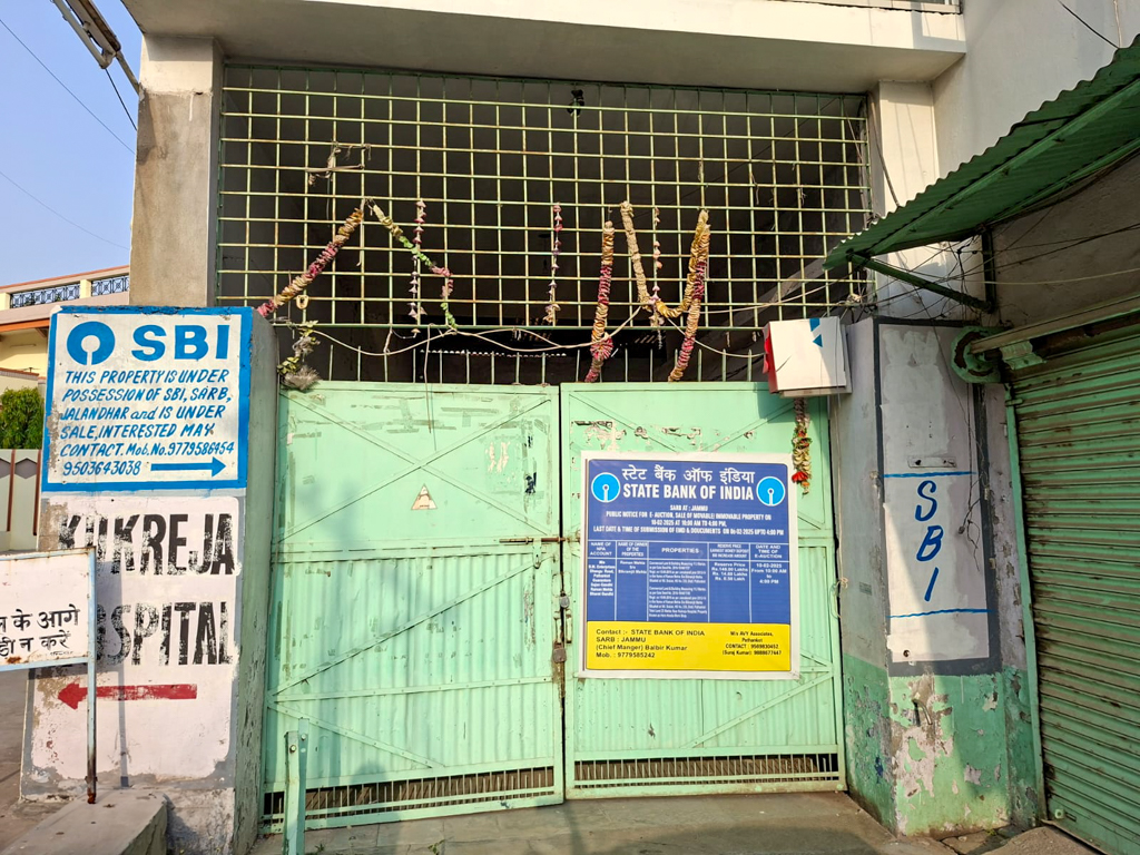 Godowns for Sale in Pathankot Danghu Road, Bungal