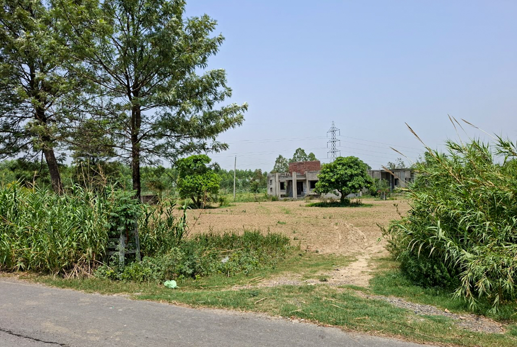 Office for Sale in Hoshiarpur, Urmar Tanda