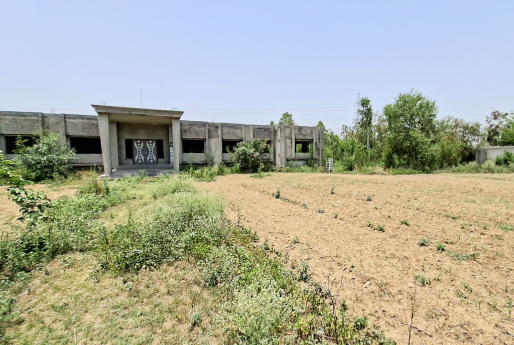 Office for Sale in Hoshiarpur, Urmar Tanda