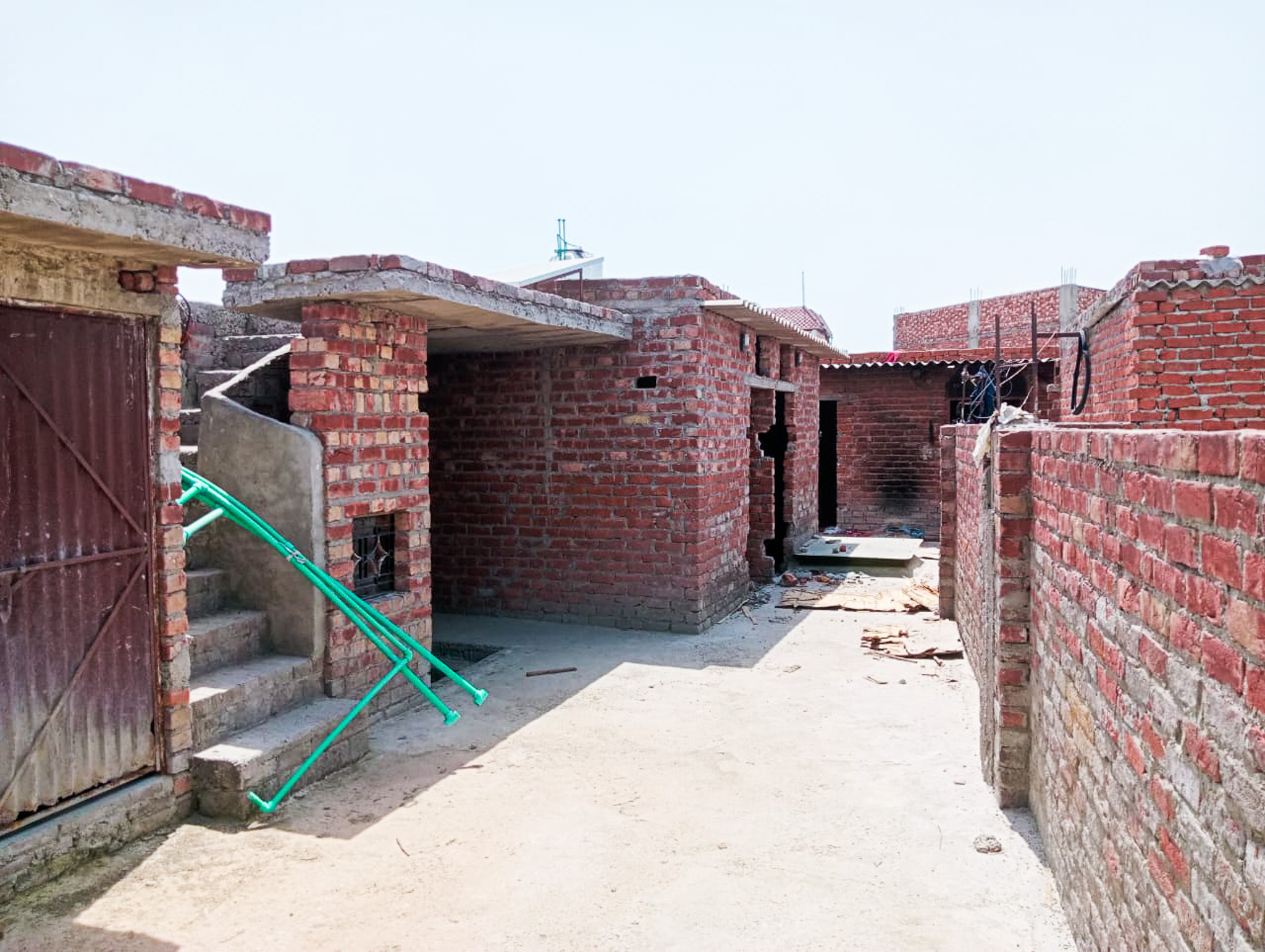 Godowns for Sale in commercial Building, Commercial property situated at Abadi Tilak Nagar, Village Khurla, Tehsil & Dist. Jalandhar, Jalandhar