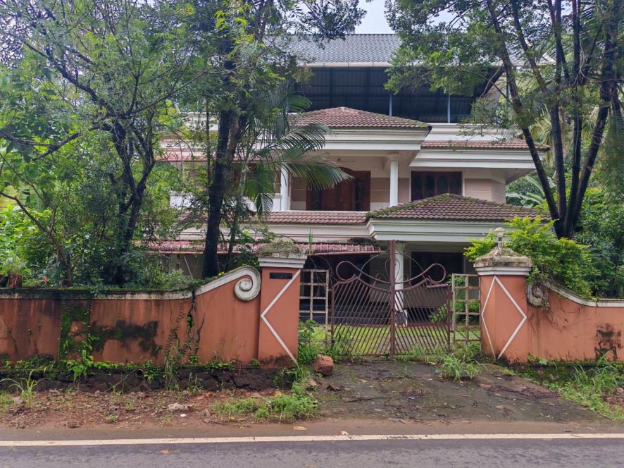 Individual House for Sale in Akathiyoor