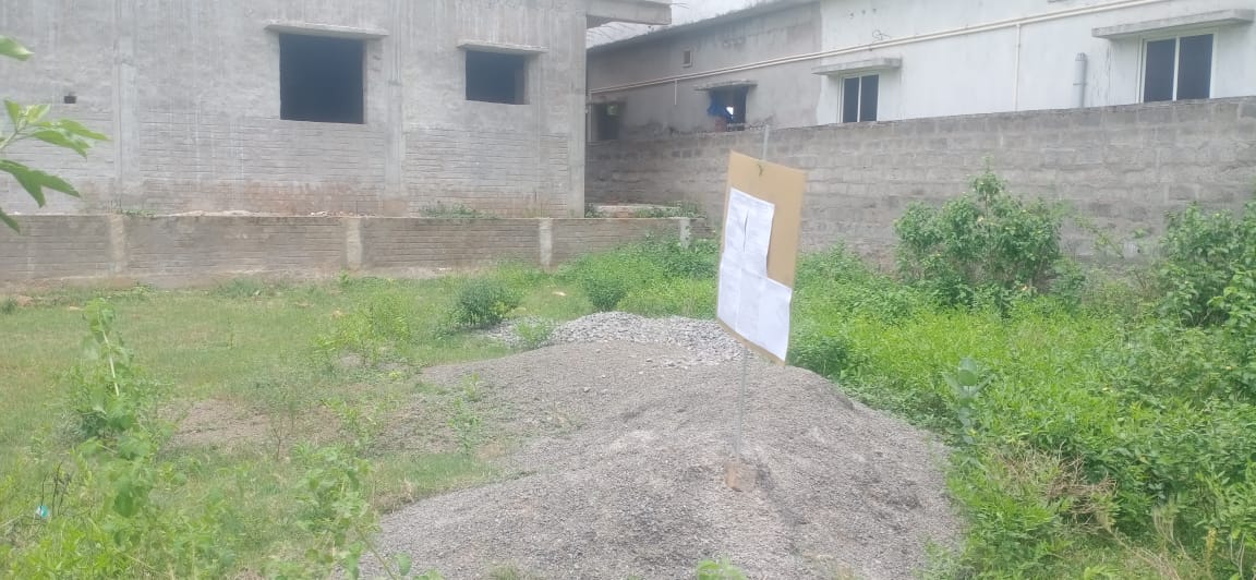 Plot for Sale in Samalkot