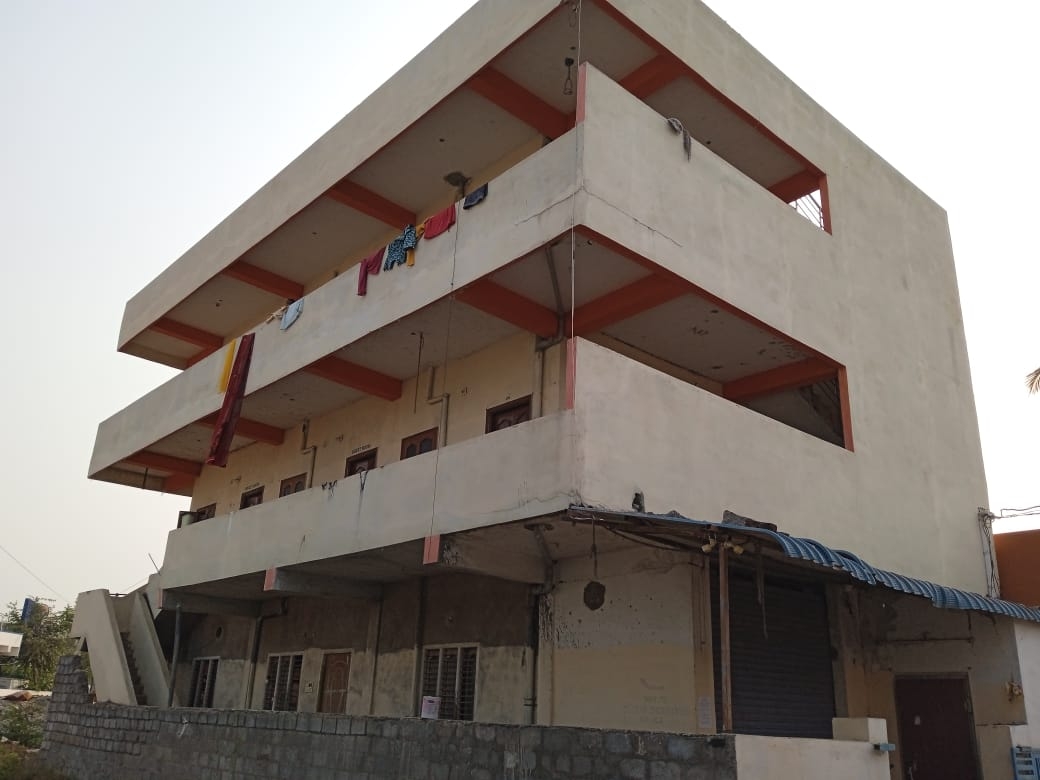Individual House for Sale in Kodad