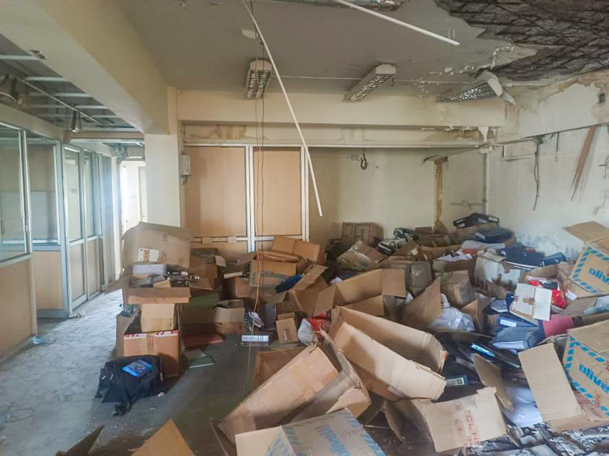 Shops for Sale in Cathedral Road, Chennai