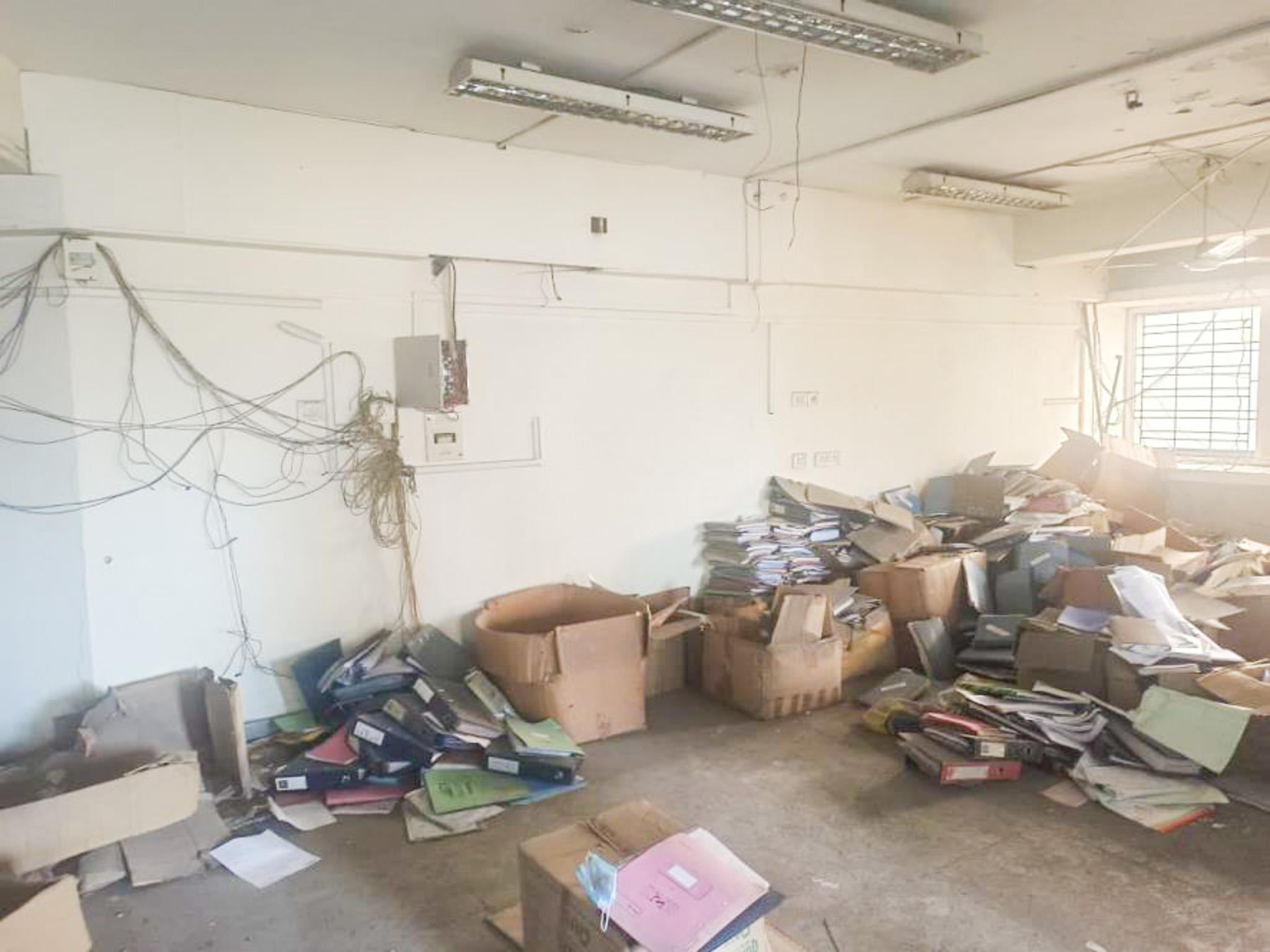 Shops for Sale in Cathedral Road, Chennai
