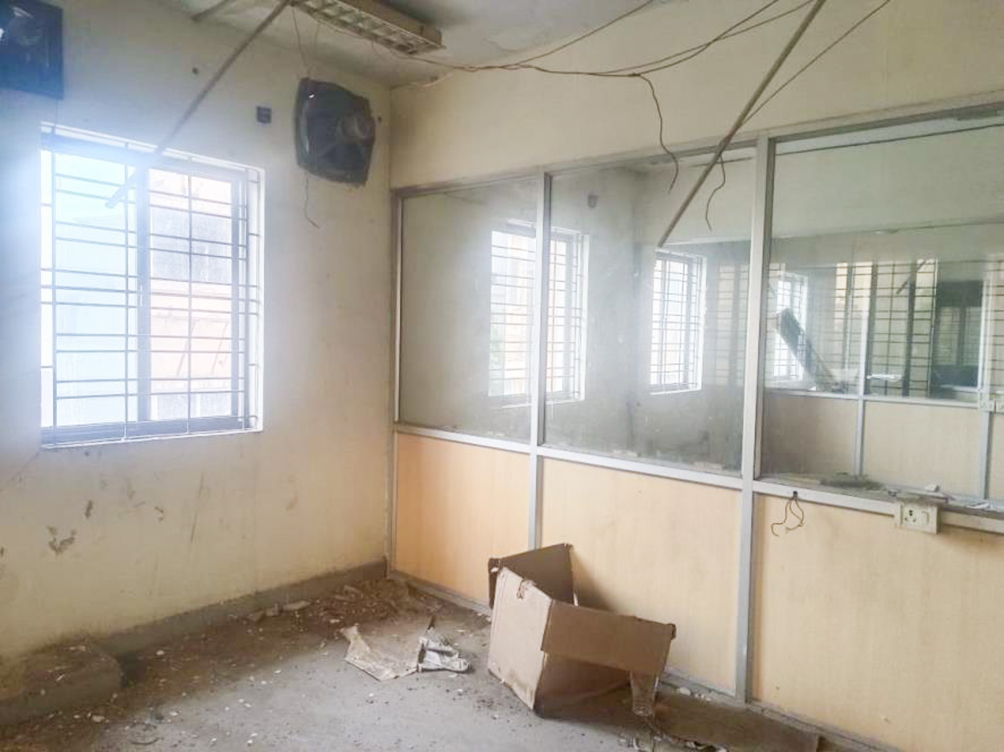 Shops for Sale in Cathedral Road, Chennai