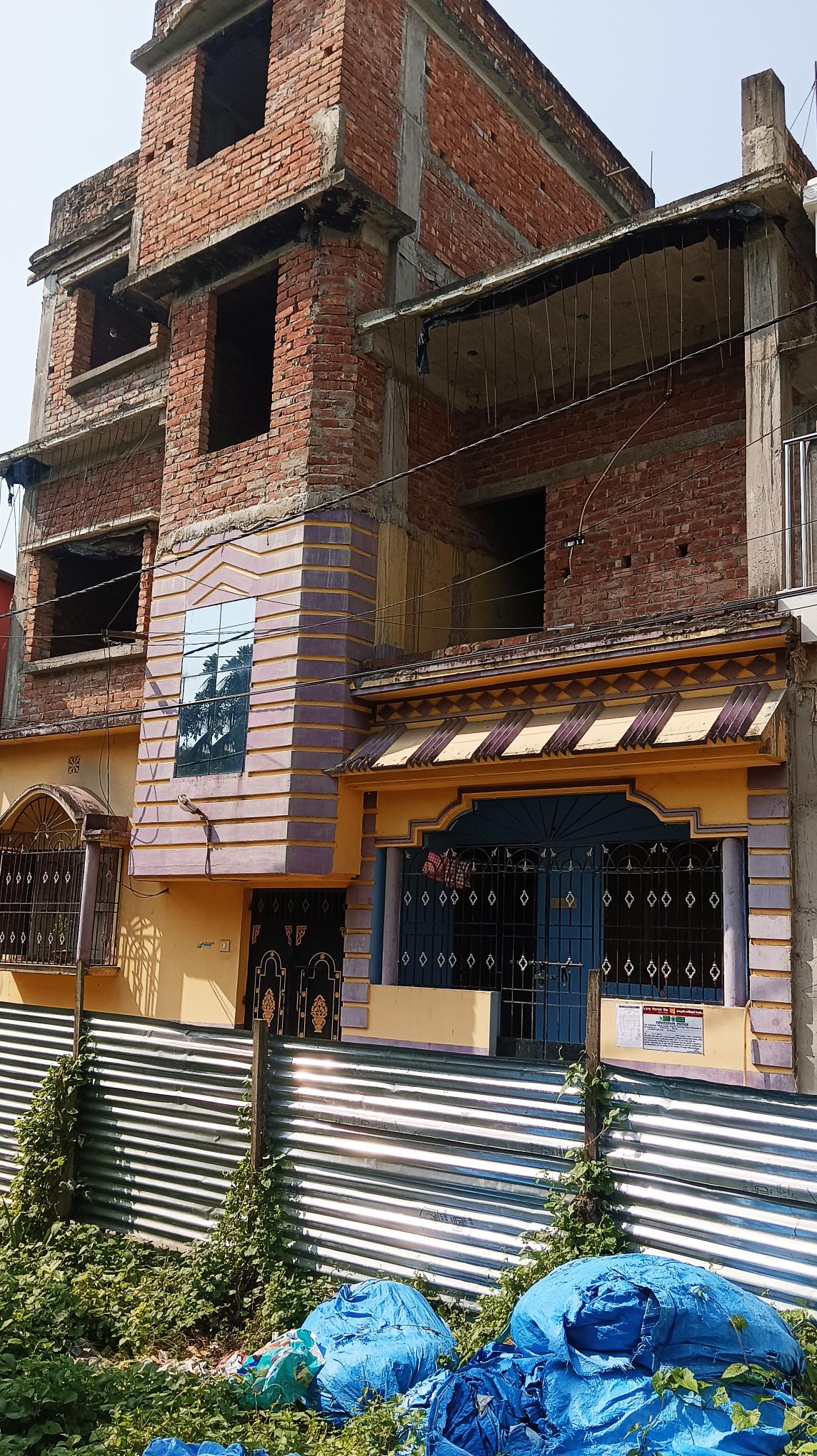Individual House for Sale in Gangarampur